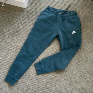 Nike joggers